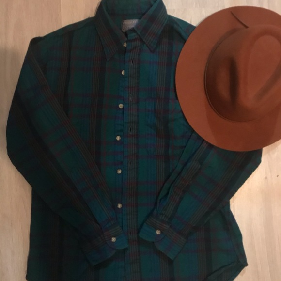 Ladies Pendleton Plaid Button Up Size MD - Picture 6 of 6